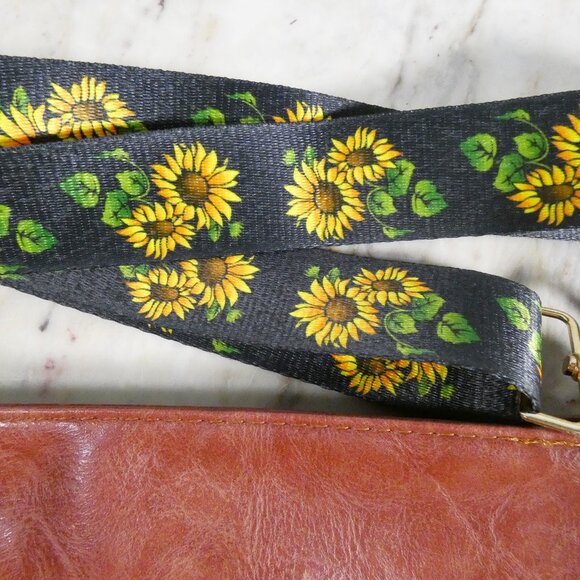 New PU Rust Bucket Bag Pocketbook with Interchangable Straps-Peacock & Sunflower - Picture 4 of 11